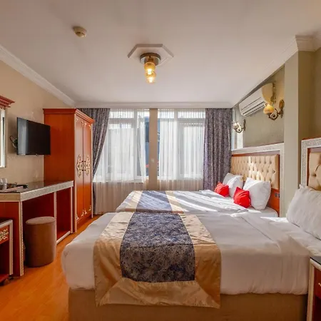 Big Apple Hotel